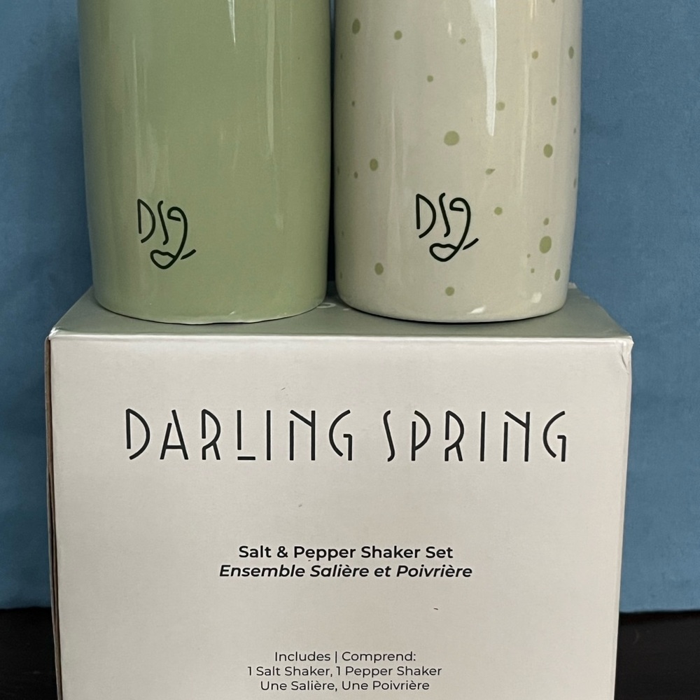 Darling Spring Salt & Pepper Shaker Set